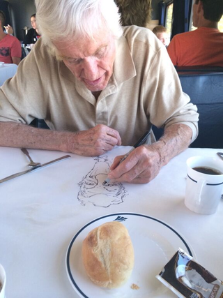 Illustration for article titled Dick Van Dyke talks to one of our grandmas about his new book on aging, Keep Moving